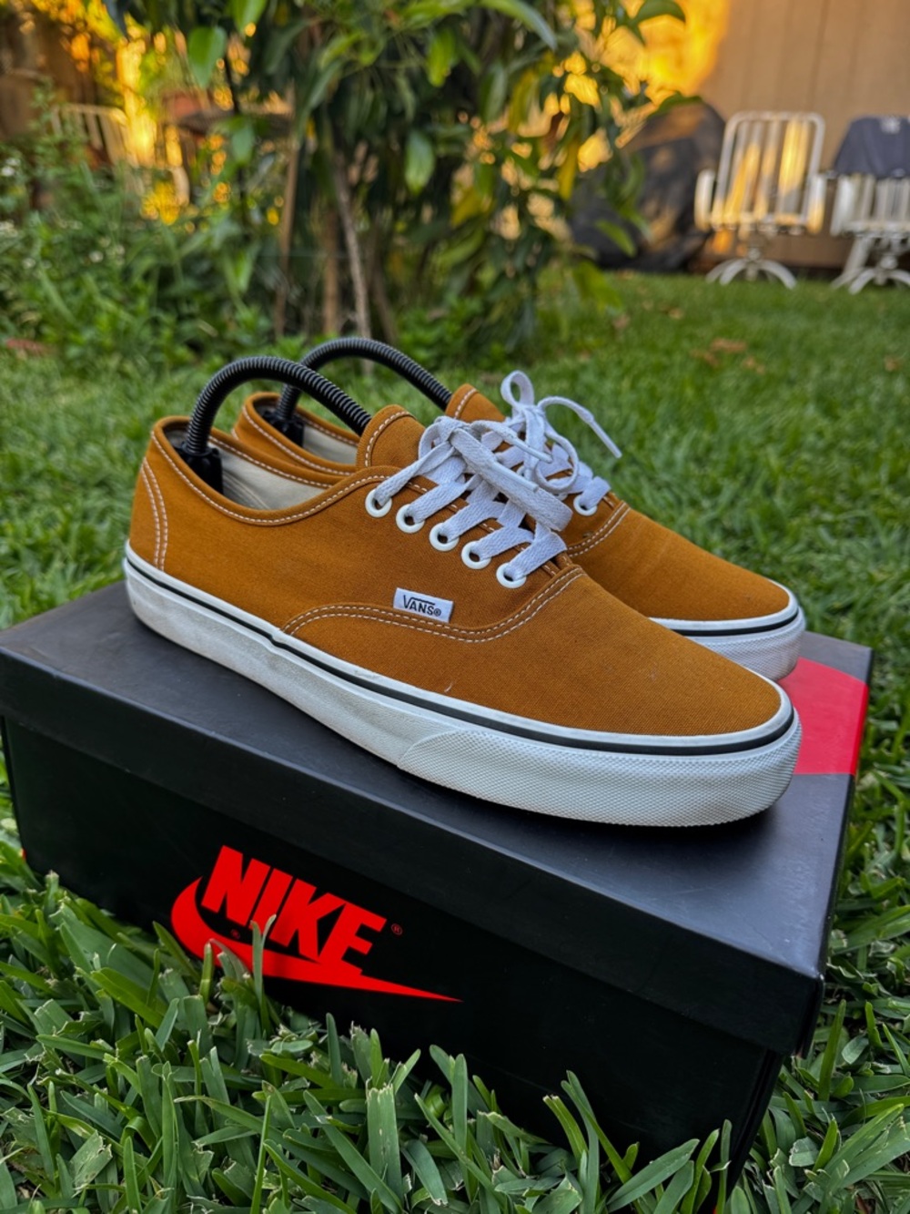 Vans Authentic skate shoes - wheat
(M 9.5 / W 11)
